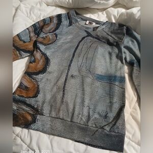 Womens brand sweatshirt.